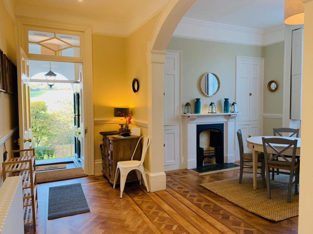 The Westgate Villa Charmouth Exterior photo